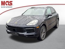2022 Porsche Cayenne in Grafenwoehr, GE