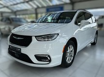 2022 Chrysler Pacifica Touring-L in Wiesbaden, GE