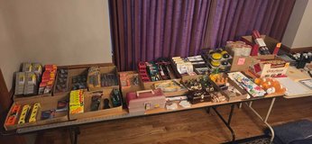 Hand Tools, Paint Supplies, Household, Office Supplies, School, MORE in Chicago, Illinois