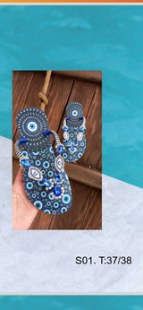 Handmade Havaianas sandals decorated with stones in Stuttgart, GE