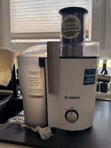 220v Bosch VitaJuice Fruit Juicer in Ramstein, Germany