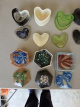 Trinkit boxes with lids in Fort Campbell, Kentucky