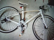 SPECIALIZED Bicycle in Camp Lejeune, North Carolina