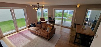 Leonberg Garden Apartment (Hot Tub) in Stuttgart, GE