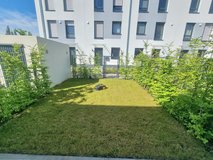 Modern 4BR Townhouse — 2 Miles from Clay Kaserne – Housing Approved – Pets OK in Wiesbaden, GE