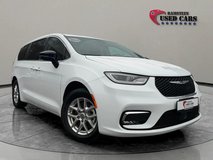 2024 Chrysler Pacifica Touring-L in Ramstein, Germany