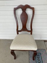 dinning chairs in Aurora, Illinois