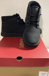 New! Men's 11M Levi's Black Ankle Boots - Lace up High Top Shoes in Joliet, Illinois