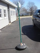 NEW TETHERBALL STAND & BALL in Fort Hood, Texas