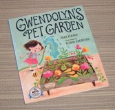 Gwendolyn's Garden Book in Oswego, Illinois