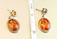 Silver Sterling 925 Oval Amber Dangle Drop Earrings Stud Back Vintage Style in Louisville, Kentucky