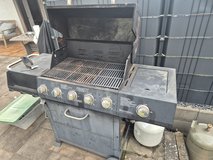 Propane grill (newer grates, newer burner pipes ) and Propane grill in Ramstein, Germany