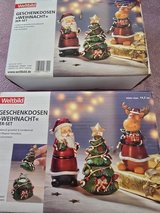 6 Christmas gift boxes decoration in Ramstein, Germany