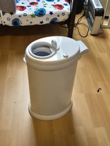 Diaper receptacle (diaper trash can) in Ramstein, Germany