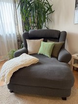 Cozy Armchair / Loveseat in Stuttgart, GE