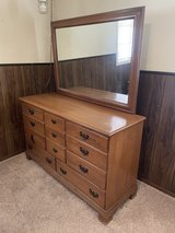 Early American Dresser with Mirror in Alamogordo, New Mexico
