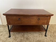 Universal TV stand in Alamogordo, New Mexico