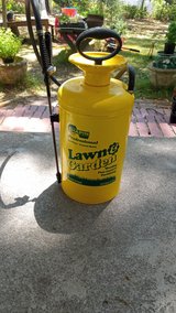 vintage pump sprayer in Beaufort, South Carolina