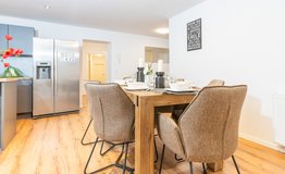 TLA/TDY spacious 4BR 2BA w/ AC, 5min to RAB [ref: L41B] in Ramstein, Germany