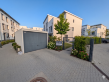 modern terraced house (low energy) only 2 miles to the clay in Wiesbaden, GE