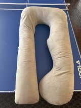 pregnancy pillow in Kingwood, Texas