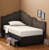 Twin Corner bed. in Alamogordo, New Mexico