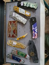 Push button and automatic knives in Minneapolis, Minnesota