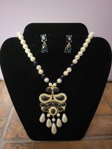 Jewelry set in Fort Bragg, North Carolina