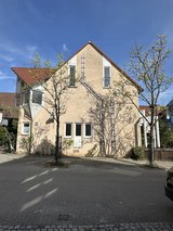 Beautiful 4 BR Duplex in Stuttgart, GE