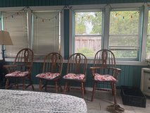4 dining chair in Yorkville, Illinois