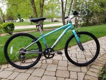Girls bike, great condition in Aurora, Illinois