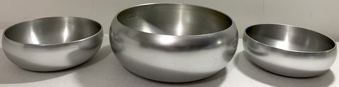 Vintage Kensington solid Aluminum 3pc Bowl Set in Joliet, Illinois