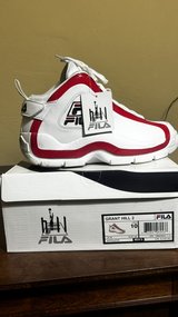 Grant Hill 2 Red in Ramstein, Germany