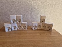 Set of 11 Tapo automated smartplugs in Ramstein, Germany