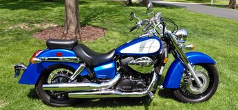 2022 Honda Shadow Aero - only 122 miles! in Yorkville, Illinois