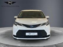 2023 Toyota sienna in Ramstein, Germany