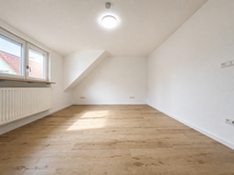 [ID: 1685] KL - City, 3 min. to Kleber, 2 bedr., modern kitchen “RENOVATED IN 2024” in Ramstein, Germany