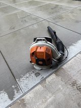 Commercial Stihl BR 700 gas back pack blower works as it should BEAST clean ready to work in Chicago, Illinois