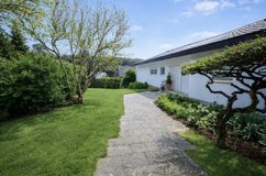 Specious home with open concept floor plan in Stuttgart, GE