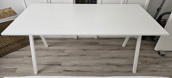 IKEA Trotten Desk 160cmx80cm in Ramstein, Germany
