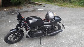 Cafe Racer Truimph Thruxton 900 in Wiesbaden, GE