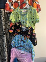 Scrub tops-Large in Fort Campbell, Kentucky