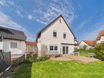 IK | Kottweiler: Detached single-family house in a quiet residential area in Ramstein, Germany