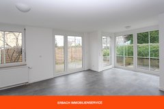 Pets-friendly terrace house in Ostfildern/close to Kelley in Stuttgart, GE