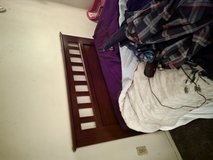 Queen bed in Kingwood, Texas