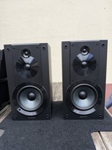 Sony SSCS5 3-Way 3-Driver Bookshelf Speaker System (Pair) in Ramstein, Germany