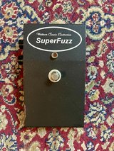 SuperFuzz / Wattson Classic Electronics in Okinawa, Japan