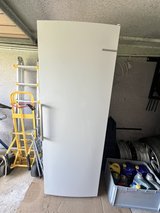 Bosch NoFrost Fridge-Freezer Combo – 2024 – Like New! ?? in Stuttgart, GE