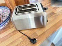 220v Toaster in Ramstein, Germany