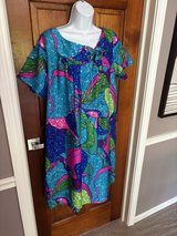 Vintage 1960's Pomare Tahiti Hawaiian Dress in Bolingbrook, Illinois